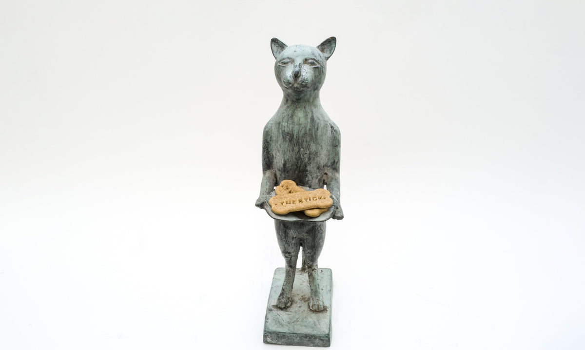 Tall Cat Butler first image bottom-cropped product photo top-10px-cropped