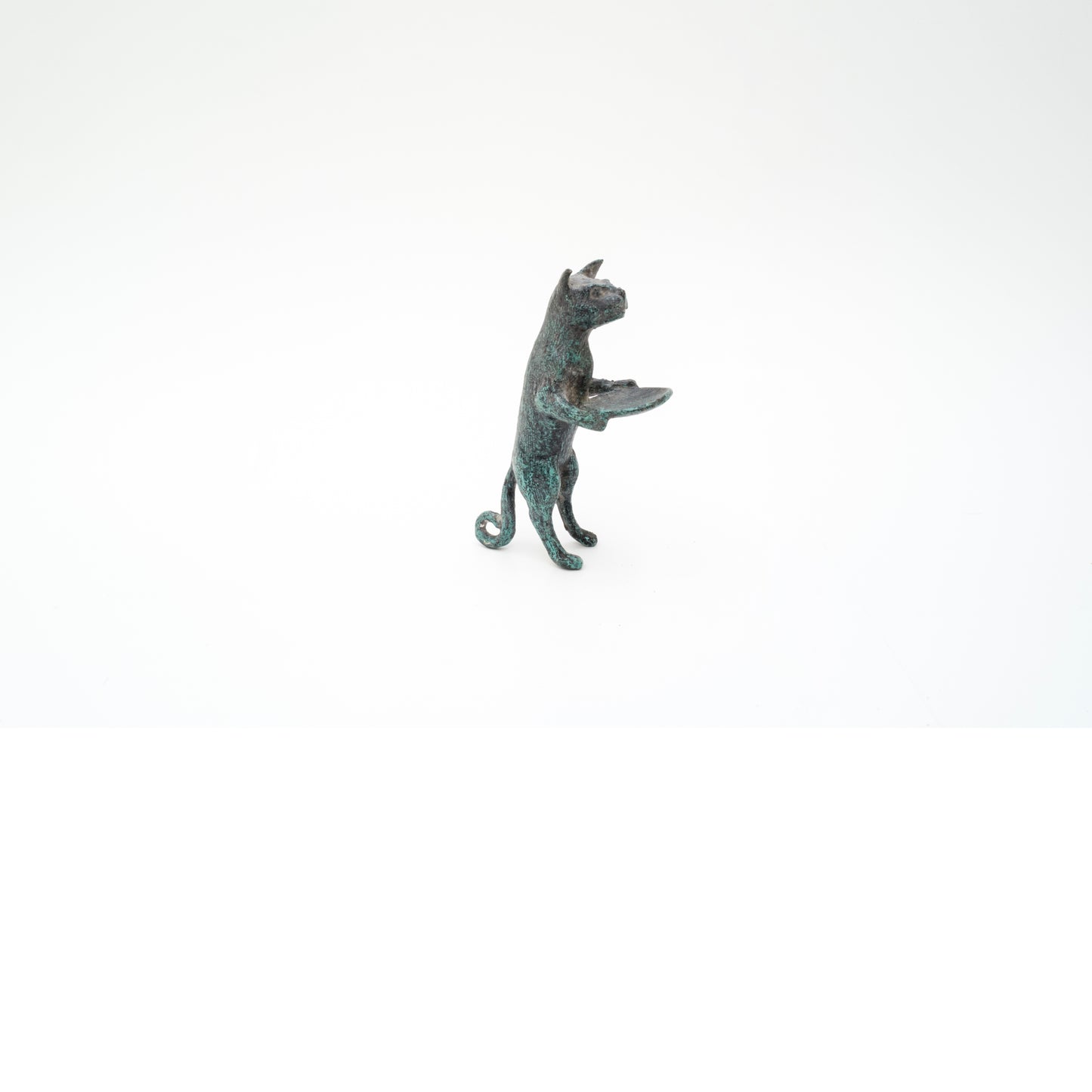 Artifact Cat Butler